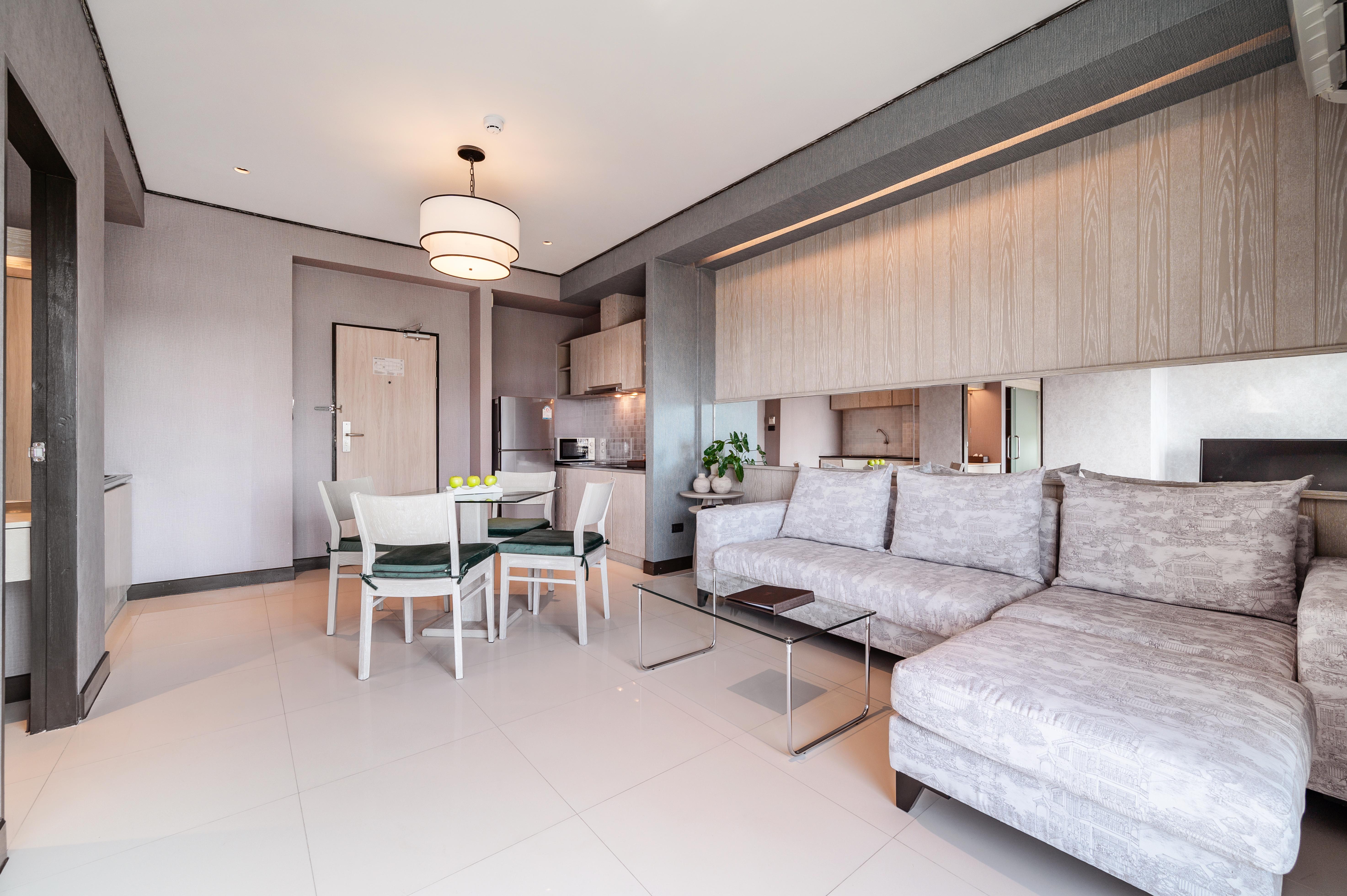 Manhattan Pattaya Hotel - Sha Extra Plus Exterior photo