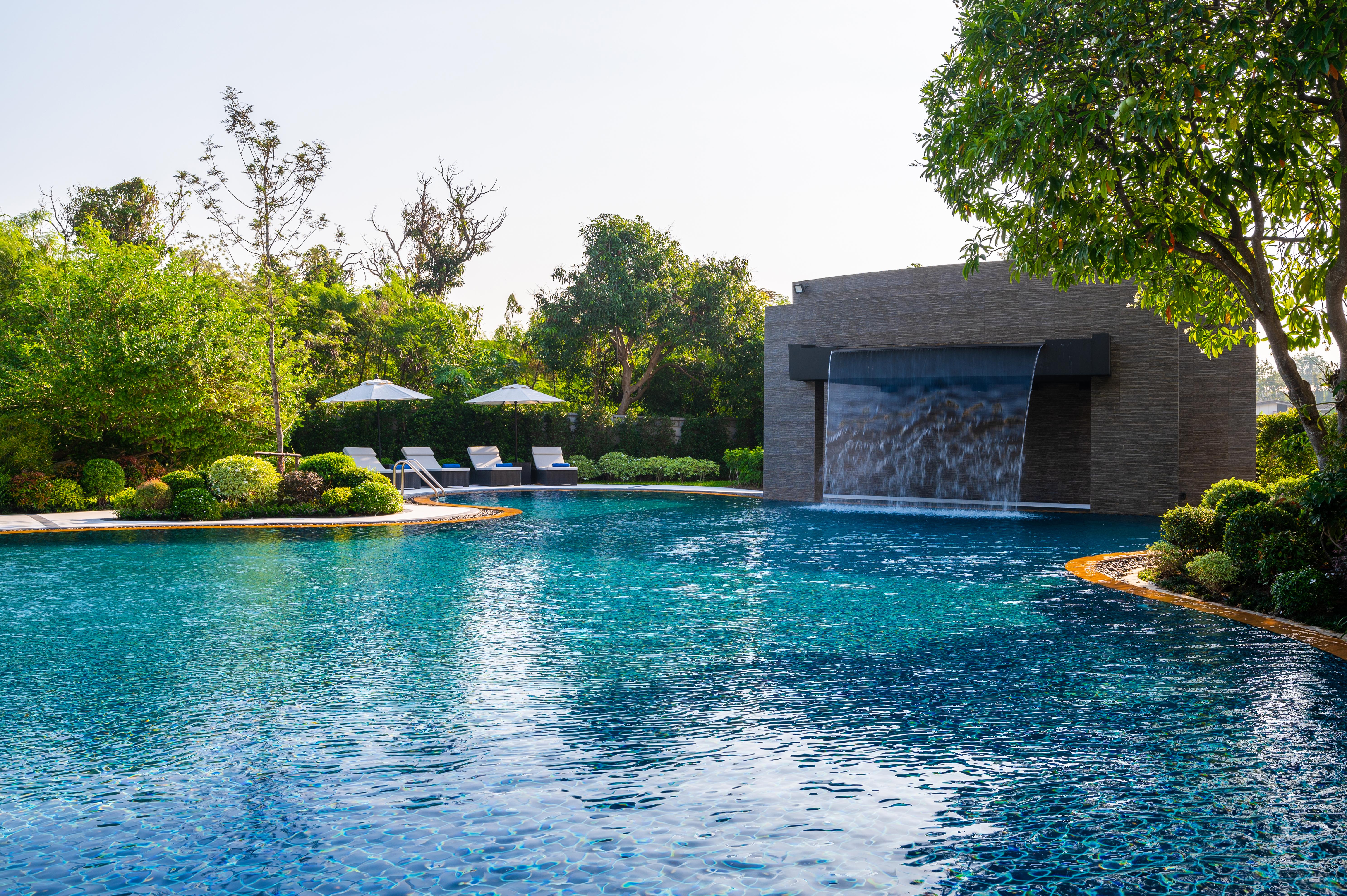 Manhattan Pattaya Hotel - Sha Extra Plus Exterior photo